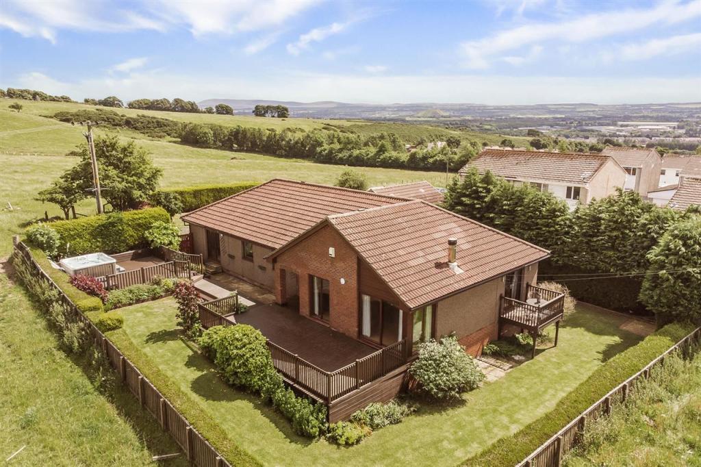 Crosshill Drive, Bathgate.