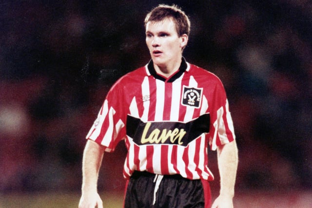 Another FA Cup tie at Bramall Lane, but this time it was the visitors from Lancashire who progressed to the next round. Charlie Hartfield was sent off for the Blades for throwing a punch at Eric Cantona, who put his side ahead later in the game before Mark Hughes added a second.