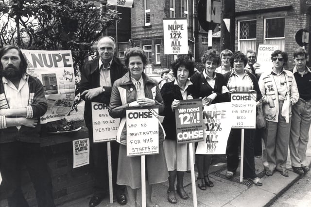 Nursing staff from Scarsdale Hospital, Chesterfield, on picket duty May 19, 1982