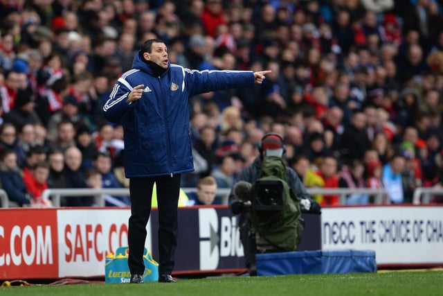 Gus Poyet gives direction during the Premier League match between Sunderland and Aston Villa at Stadium of Light on March 14, 2015.