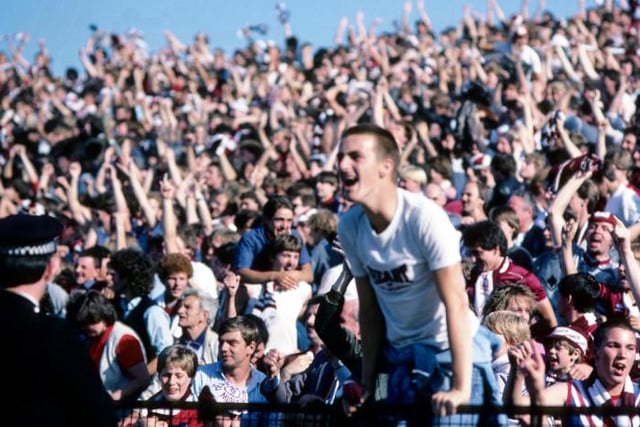Hearts fans enjoyed the first Edinburgh derby of the 1984/85 season at Easter Road