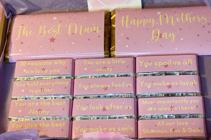 Shannon Dolling is selling personalised chocolate boxes, as part of the ‘10 reasons why I love you’ box.