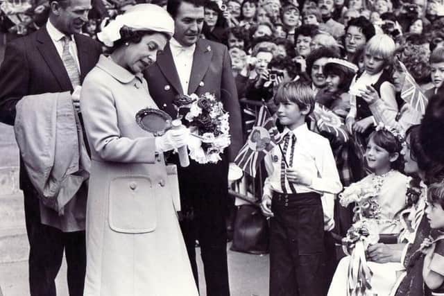 Queen visits in 1977 as part of her Silver Jubilee tour