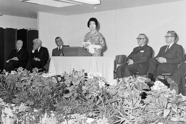Councillor Mrs CT Nealon opening the Community Centre on Pilton Drive in May 1965.
