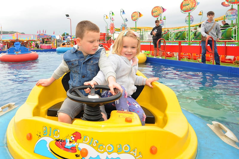 Fun for all ages on the Links of Burntisland this summer. (Pic: Fife Photo Agency)