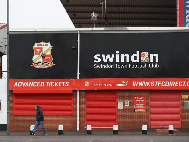 Oldham Athletic have made a second approach to sign Swindon Town midfielder Matty Palmer. (Various)