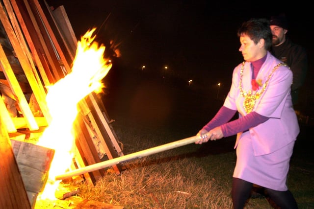 Lord Mayor of Sheffield Clr Diane Leek set the bonfire alight in 2003