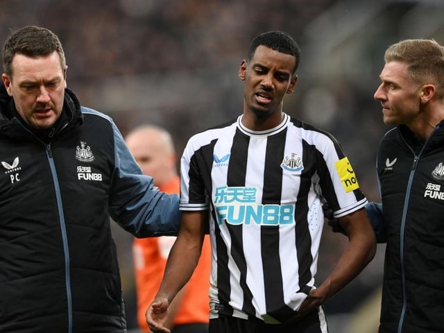 Alexander Isak is back in contention after Newcastle followed concussion protocols. 