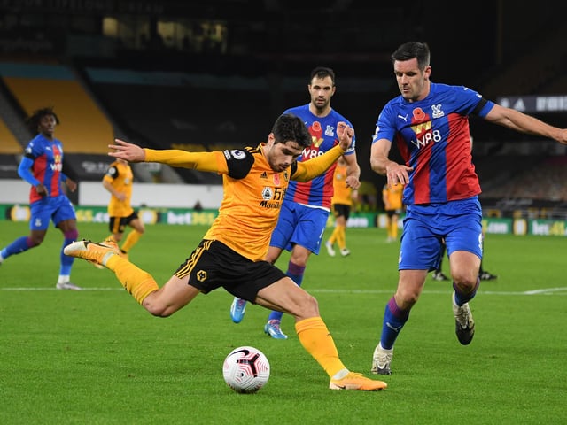 Wolves' shots: 15. Wolves' xG: 1.86. Palace's shots: 11. Palace's xG: 0.94.
