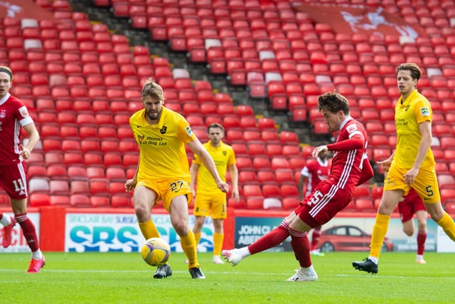 Are Aberdeen the first team you would choose to watch in Scotland if you were a neutral? No. Let’s face it, not a chance in hell they would even be in the top 10. But they do have players capable of putting on a show and that’s what Ryan Hedges and Scott Wright did to carve Livingston open with the latter scoring what proved to be the winner. It was a lovely piece of football and something fans are desperate to see more of.