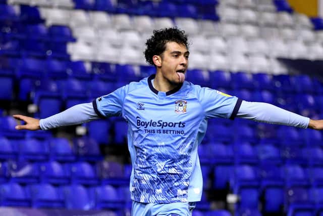Tyler Walker, son of former Sheffield Wednesday legend Des, will take on the Owls in the colours of Coventry City tomorrow.