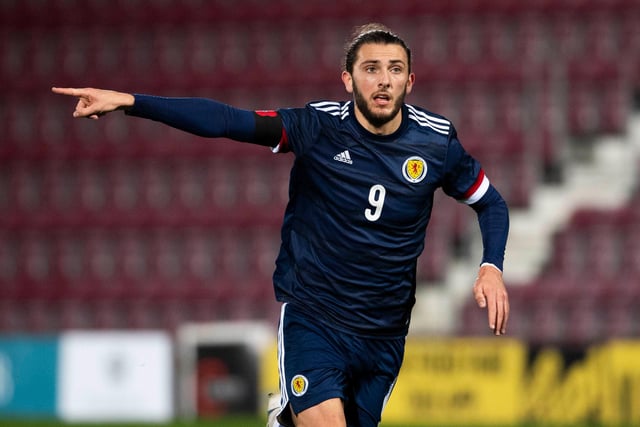Dons fans will be waiting around for confirmation of Fraser Hornby’s loan move. The Scotland U21 star will be Sam Cosgrove’s replacement.