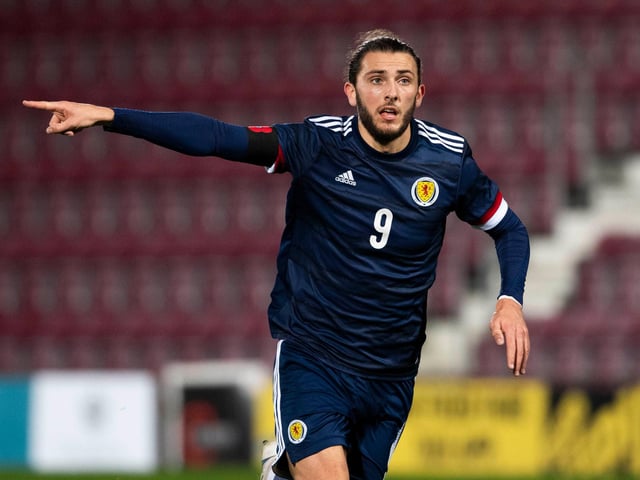 Dons fans will be waiting around for confirmation of Fraser Hornby’s loan move. The Scotland U21 star will be Sam Cosgrove’s replacement.