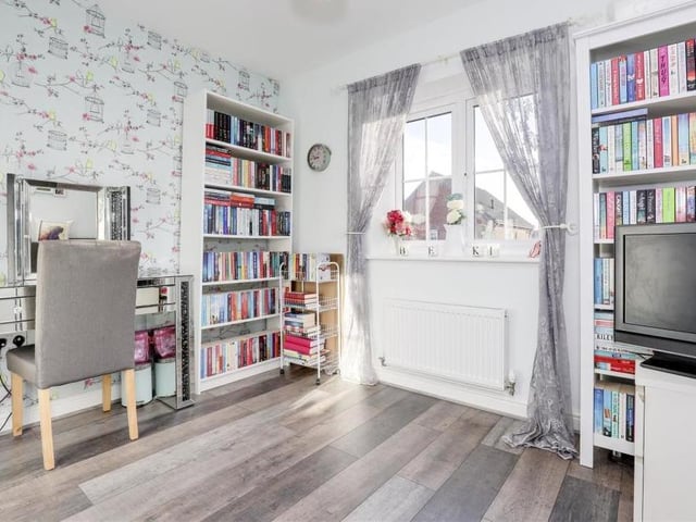 The second bedroom can be used as an office if you're working from home, or simply as a room where you can store your books and DVDs.