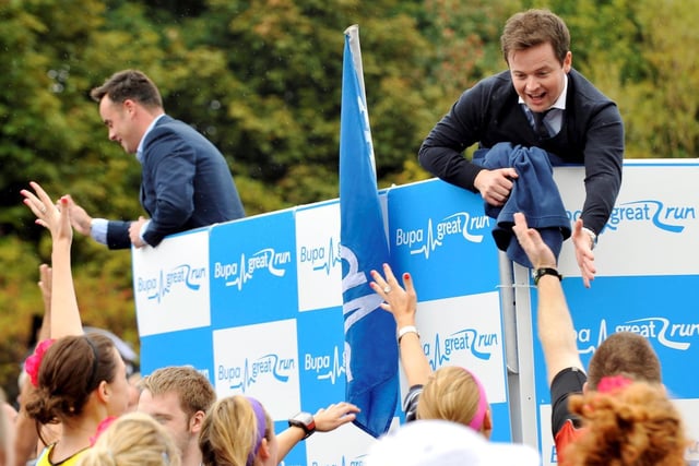 Geordie television presenters Ant and Dec wish competitors well at the start of the 2010 Great North Run.