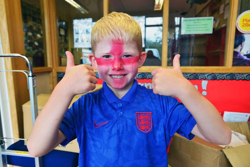 Thumbs up for the lads from England supporter Saxon Barker at Rossmere Primary School. Picture by FRANK REID