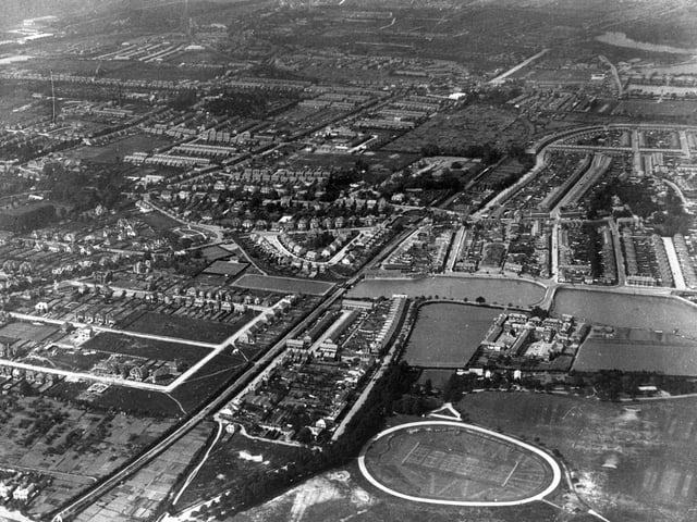Gosport: Aerial picture of the town in 1935. The News PP995