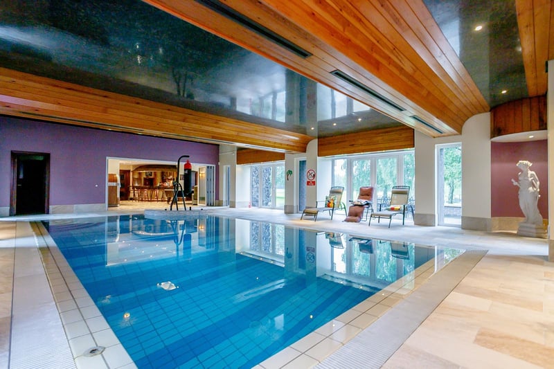 Make a splash in this stunning swimming pool