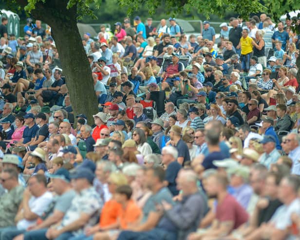 Derbyshire V Yorkshire - T20 blast at Queens Park Chesterfield. Sheffield residents have called for Yorkshire to being county cricket back to Sheffield.