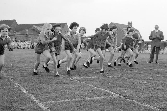 Another from Newgate Lane School - recognise any of the runners here?