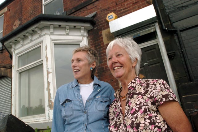 Left, Dirtector Avril Hazell and volunteer fundraiser Isobel Blincow pictured outside the Sheffield Samaritans new premises on Queens Road, Sheffield in 2006