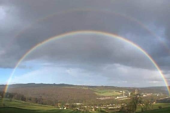 A perfect rainbow captured by @valerieedna in Worrall.