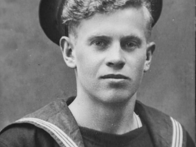 Charles Horne from Prestonpans born in 1926 . He was Stoker in the Royal Navy and was attached the Minesweepers that went ahead of the main force on D Day to clear mines from the paths of the ships.