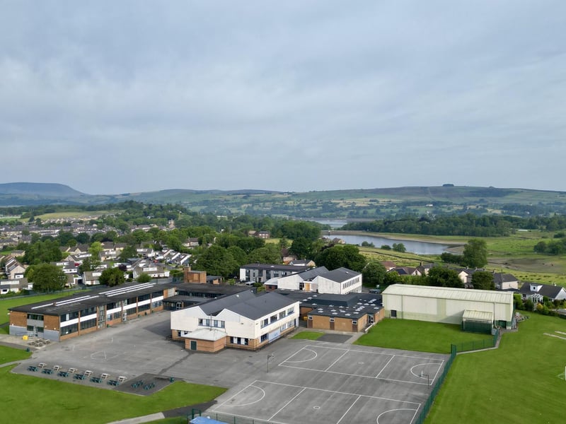 209 pupils put this school as their first choice but only 199 first choice offers were handed out which is a success rate of 95.22%