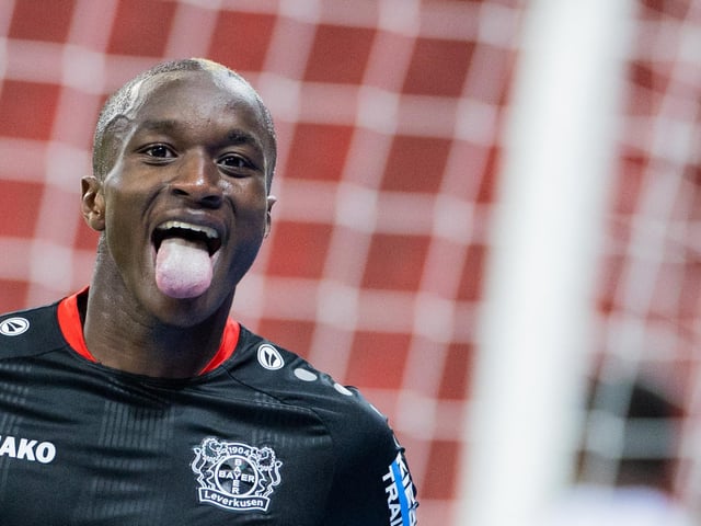 German club Bayer Leverkusen have declined to open talks with Manchester United over the possibility of selling 21-year-old French winger Moussa Diaby in the January window. (Bild)