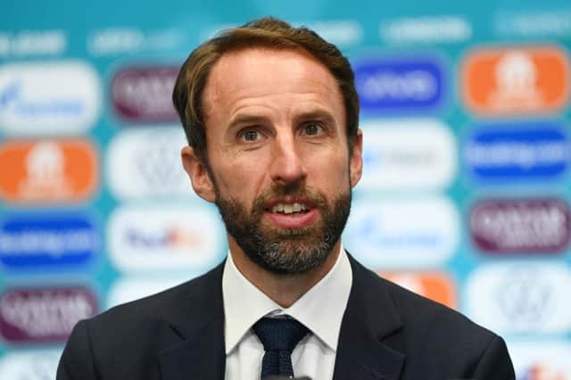 Gareth Southgate will announce the 26 players that will represent England at the 2022 World Cup in Qatar, which is scheduled to kick off in ten days. later today.
(Photo by UEFA/UEFA via Getty Images)