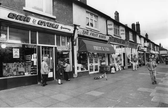 Doncaster's shops in the 1980s - Balby in 1989.