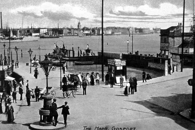 The Hard at Gosport looking across Portsmouth Harbour Circa 1905. To the left is the Ferry Ticket Office. In the foreground is the Gambler drinking fountain.
