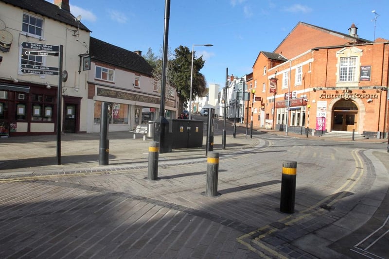 You've spent more nights than you care to remember (or can remember) stood on this corner with a bag of chips while trying to flag down a taxi after a night out at Cutters. RIP.