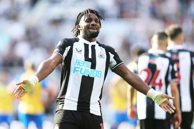 By far and away Newcastle’s most valuable player is Allan Saint-Maximin. There’s no coincidence that the winger has been linked with moves to PSG, Liverpool and Chelsea recently. Newcastle will apparently try to hold out for a bid in excess of £50m if they were to sell the Frenchman. (Photo by George Wood/Getty Images)