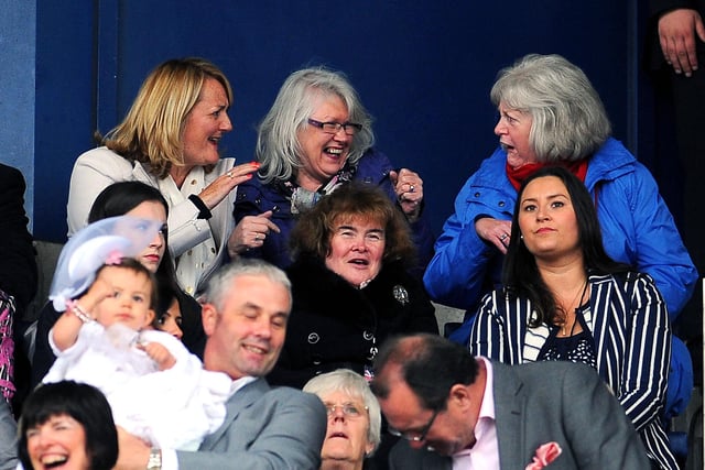 A famous face in the crowd - Susan Boyle.