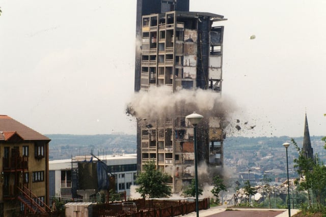 Demolition of Hyde Park Flats, June 1993.