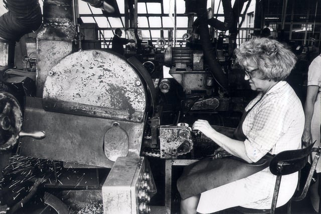Elsie Stones, a copy repoint machinist at work in the roll forge dept of Sheffield Twist Drill and Steel Co Ltd, August 1976