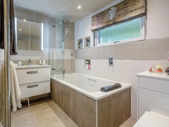 En-suite bathroom.