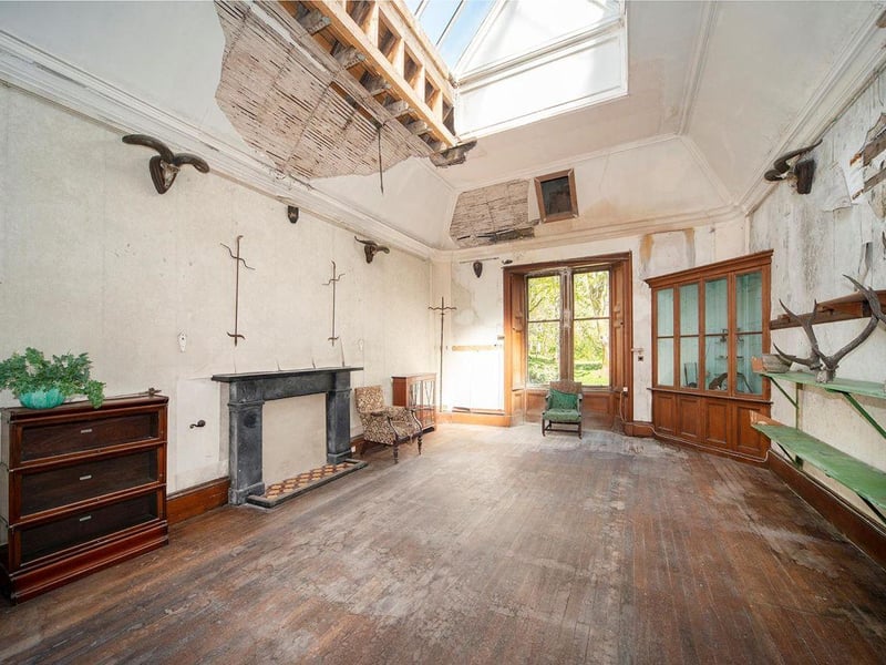 Billiards room.