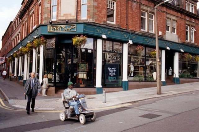 Henry's cafe bar on Cambridge Street, Sheffield, in September 1996, with Pizza Hut visible in the background.
