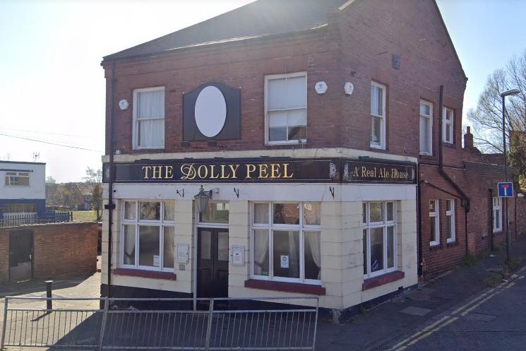 The pub is named after the poet, smuggler and local legend Dolly Peel whose statue can be seen on River Drive.