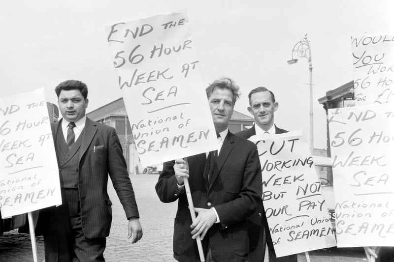 Seamen's strikers on picket duty outside Leith Docks, Edinburgh (May 1966)
