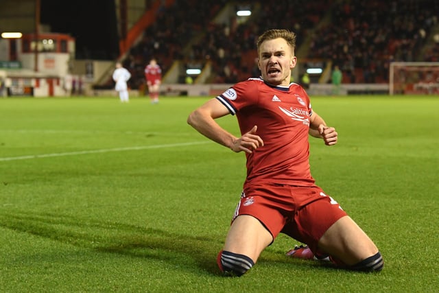 Stephen Glass has confirmed Aberdeen are doing all they can to tie Ryan Hedges down to a new deal. The attacker is out of contract at the end of the season and has reported interest from clubs in the English Championship. Glass admitted: “We’re trying, you can take a horse to water…” (Daily Record)