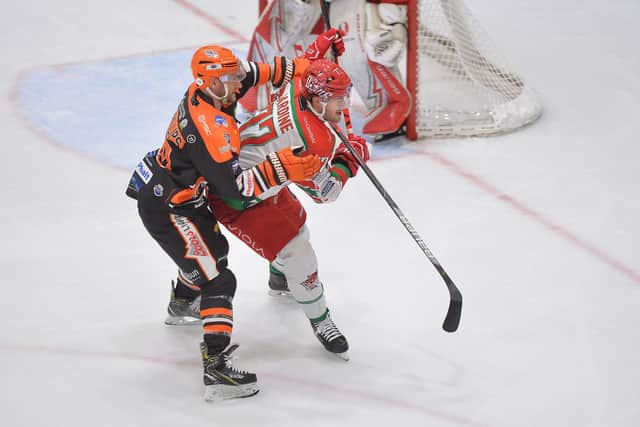 Jonathan Phillips playing against Cardiff Devils