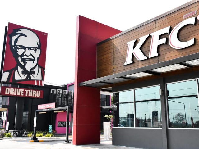 KFC is hiring people across different positions, like Team Leaders, Cooks, Team Members and Assistant Managers.