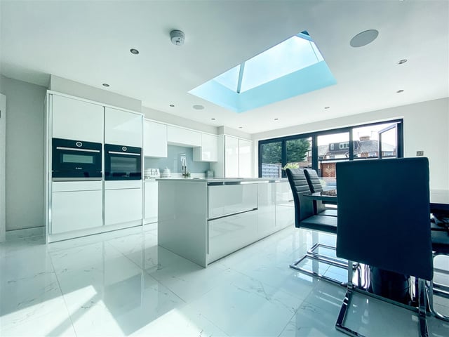 Hawthorn Crescent, Cosham