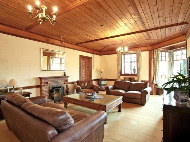 Lounge.