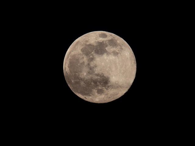 The April 7 supermoon looks beautiful above Portsmouth in this shot.