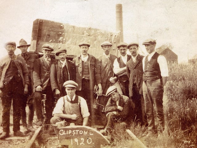 A rare photograph from more than 100 years ago - how fascinating!