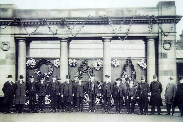 Officials at the Railway War Memorial at Sheffield Victoria Railway Station, circa 1930